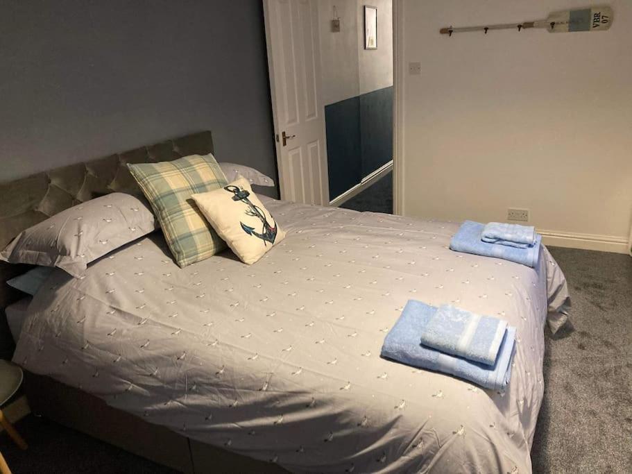 Lawn View Apartment Dawlish Bagian luar foto