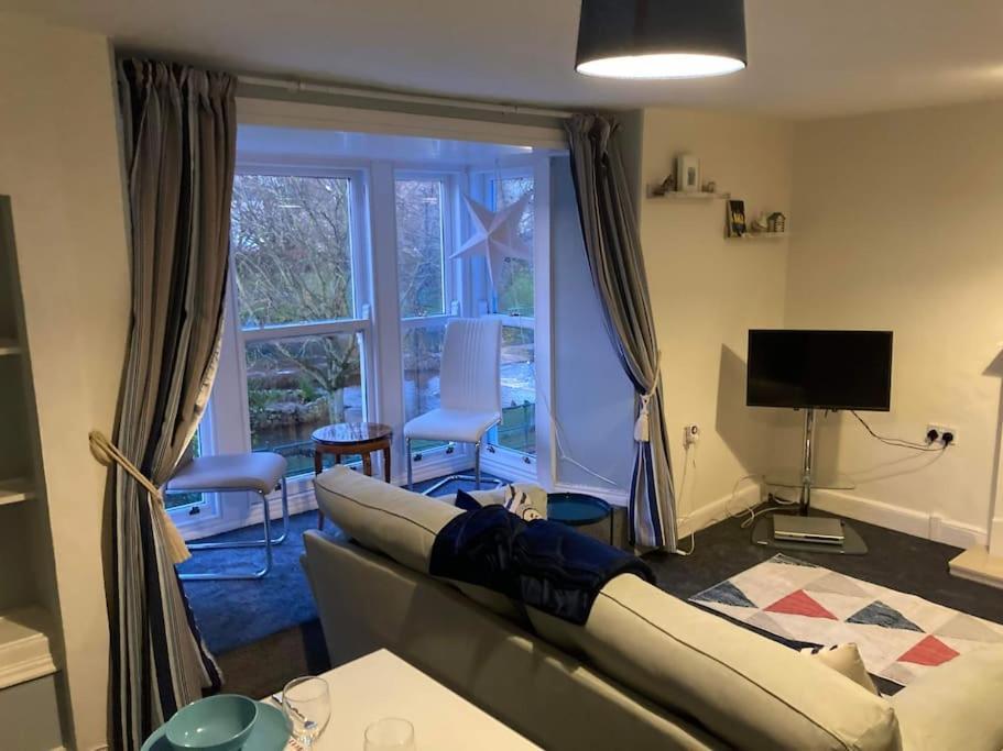 Lawn View Apartment Dawlish Bagian luar foto