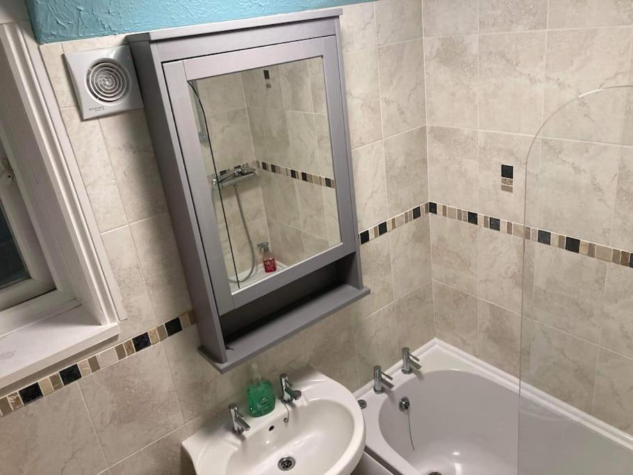 Lawn View Apartment Dawlish Bagian luar foto