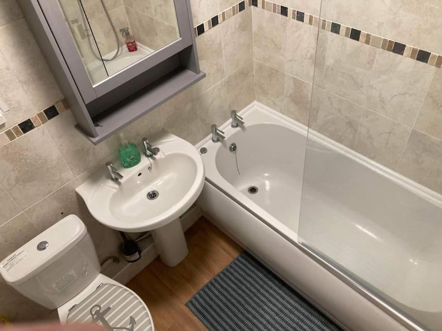 Lawn View Apartment Dawlish Bagian luar foto