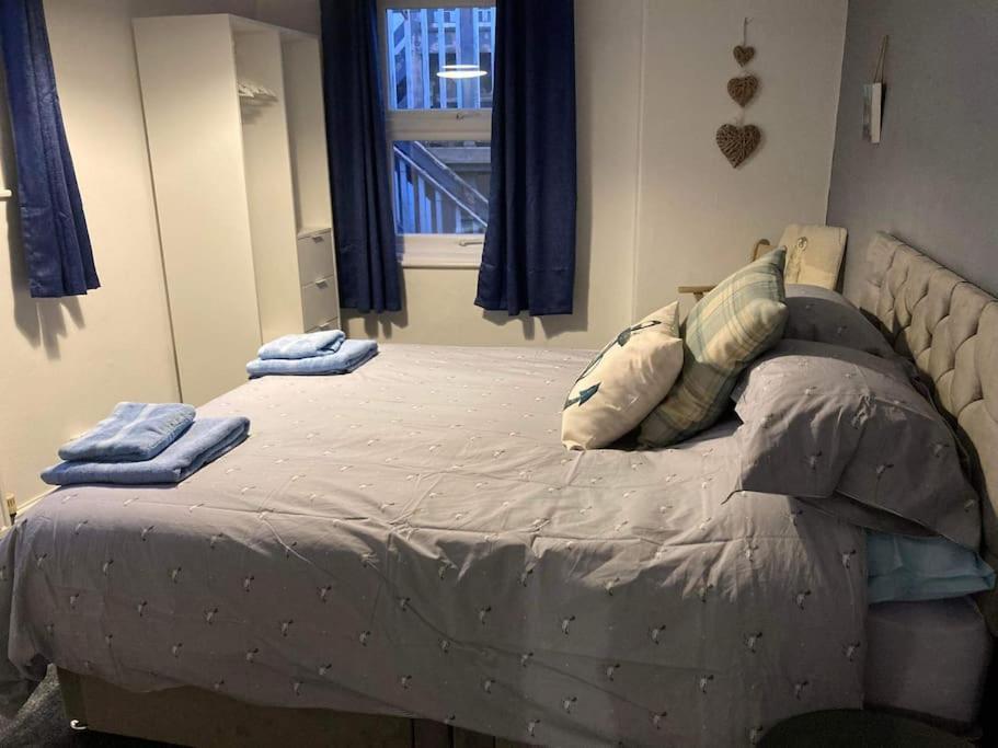 Lawn View Apartment Dawlish Bagian luar foto
